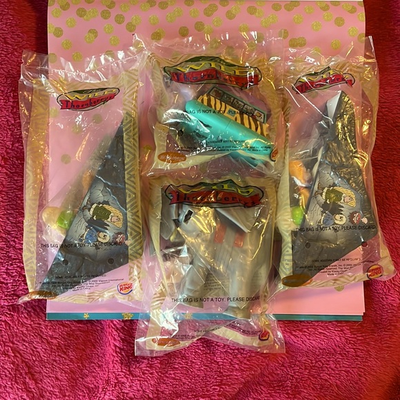 The Wild Thornberry's “Kids Meal Sealed Collectibles” - Picture 3 of 10